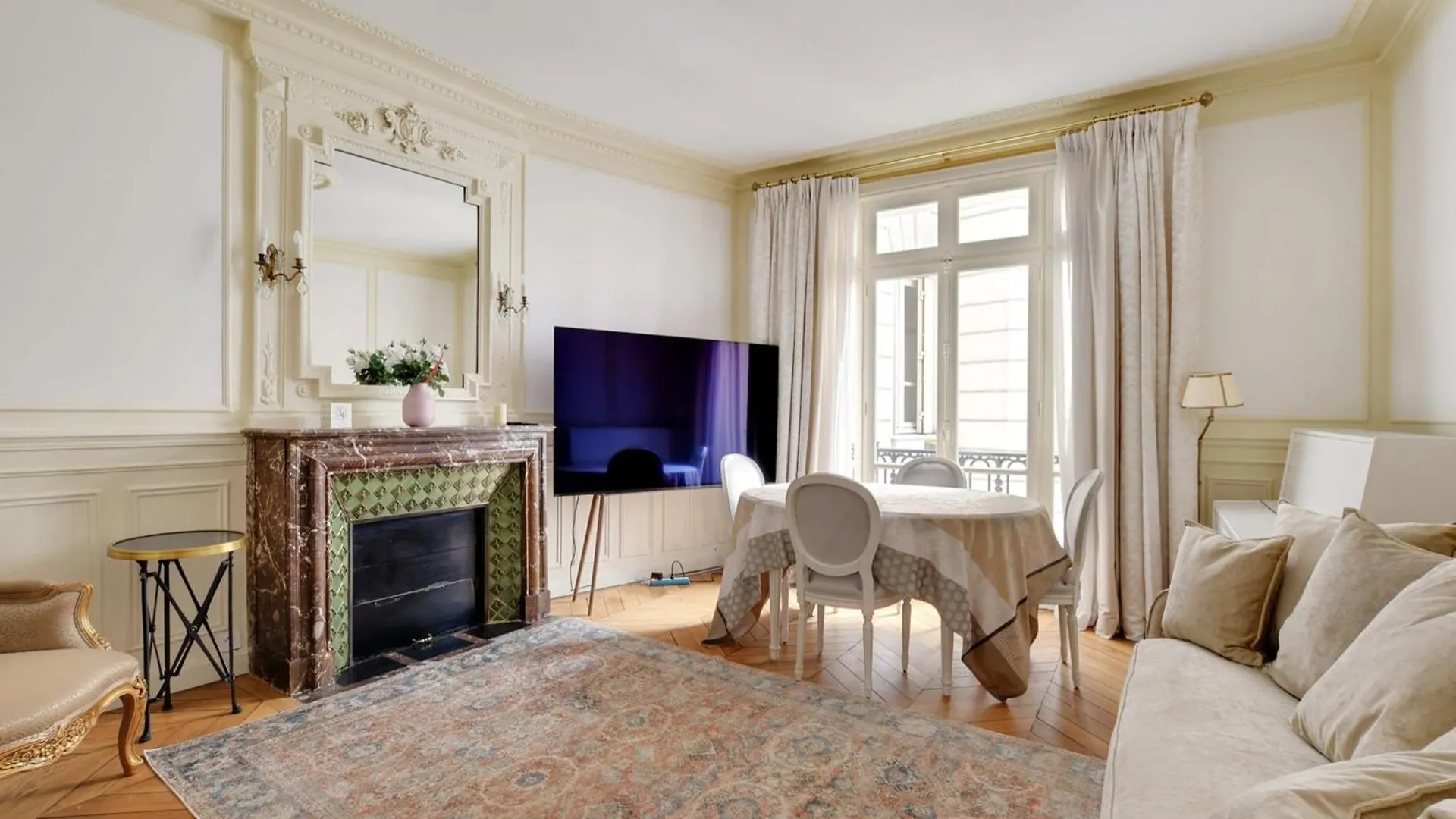 Trocadero - Longchamp 2bdr